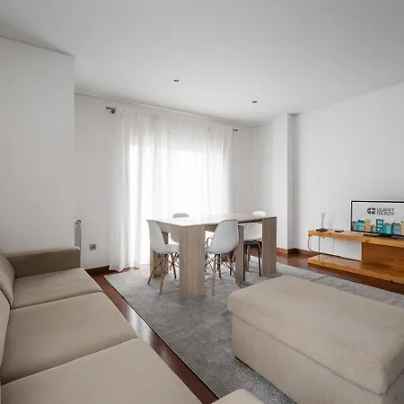 Apartment Guestready - A Modern In *