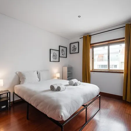 Guestready - A Modern In *